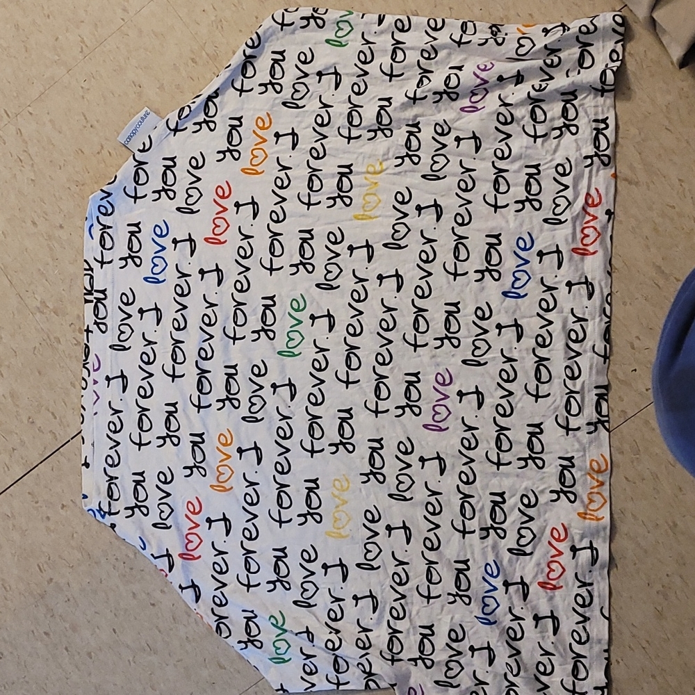 Carseat/Nursing Cover-up
